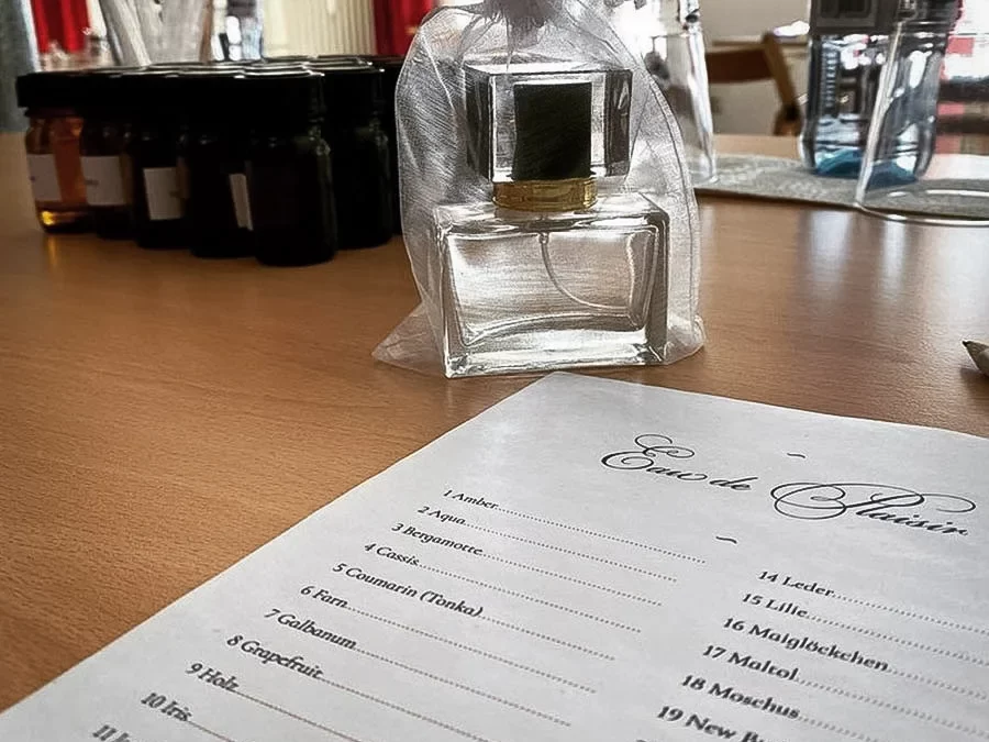 Parfum selber machen Kurs als kreatives Firmenevent